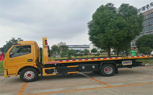 虹口定远24小时拖车救援电话号码，定远道路救援公司怎么收费的